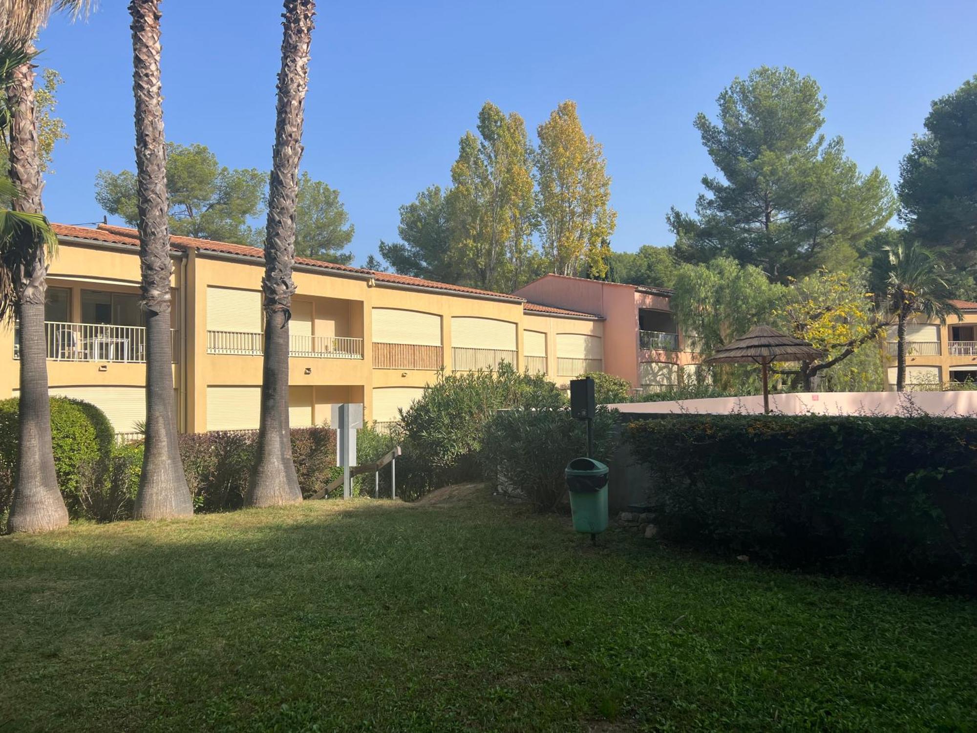 Appartement Piscine Tennis Acces Prive Plage Joia Sanary-sur-Mer Extérieur photo